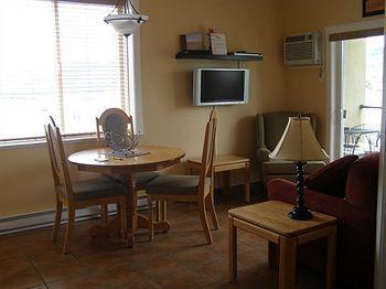 Desert Surfside Waterfront Accommodations Osoyoos Exterior foto